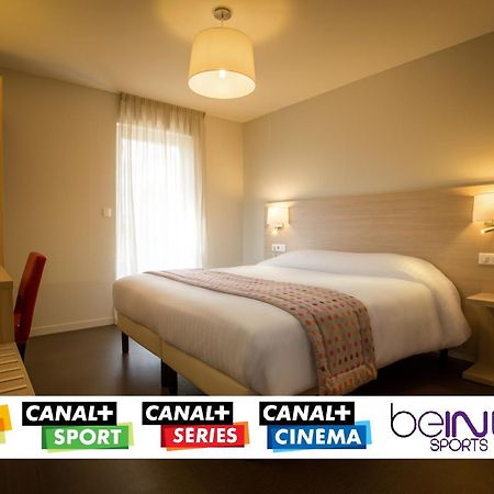 Brit Hotel Brive La Gaillarde - Restaurant La Limousine Malemort Ngoại thất bức ảnh