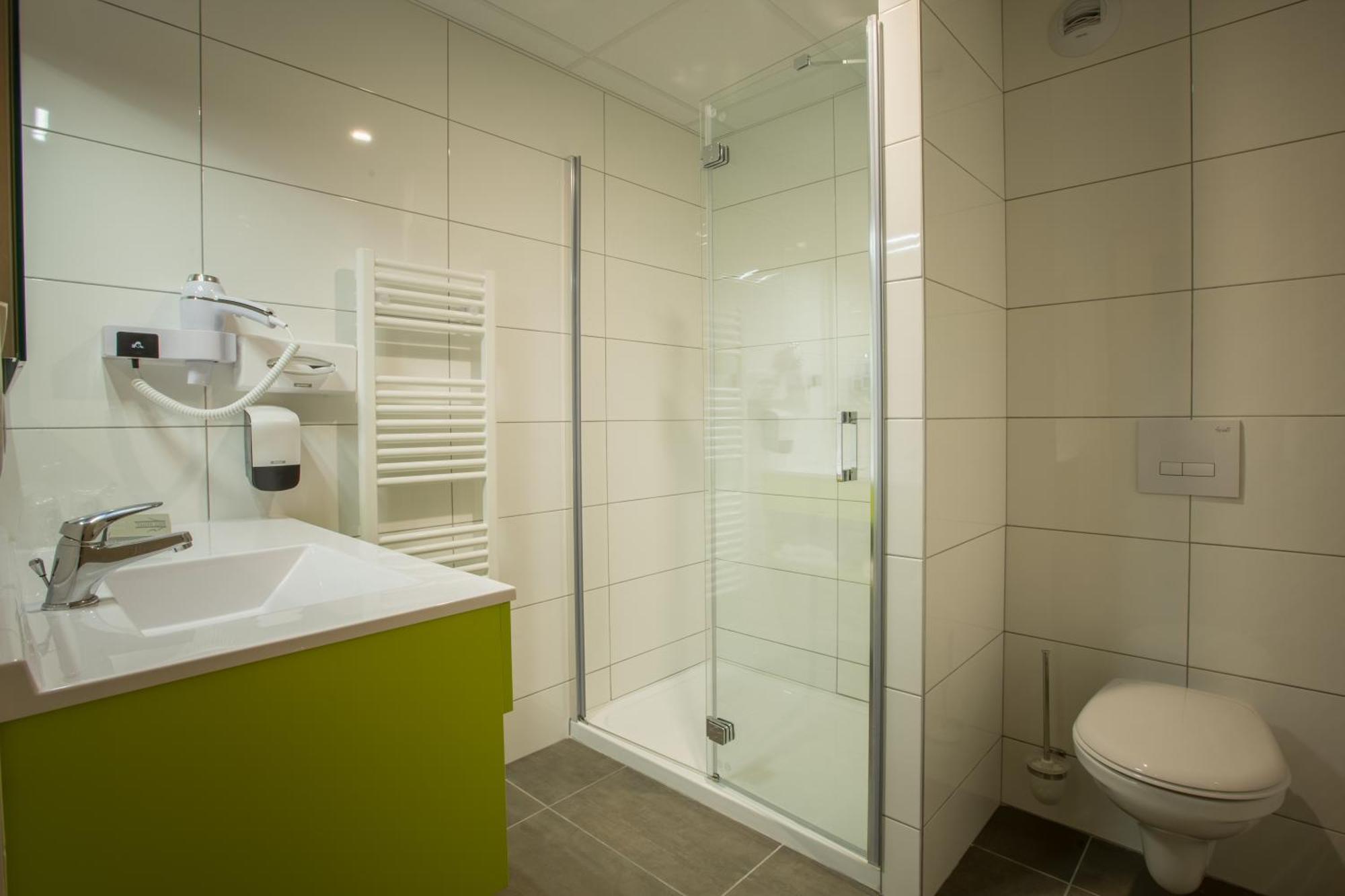 Brit Hotel Brive La Gaillarde - Restaurant La Limousine Malemort Ngoại thất bức ảnh