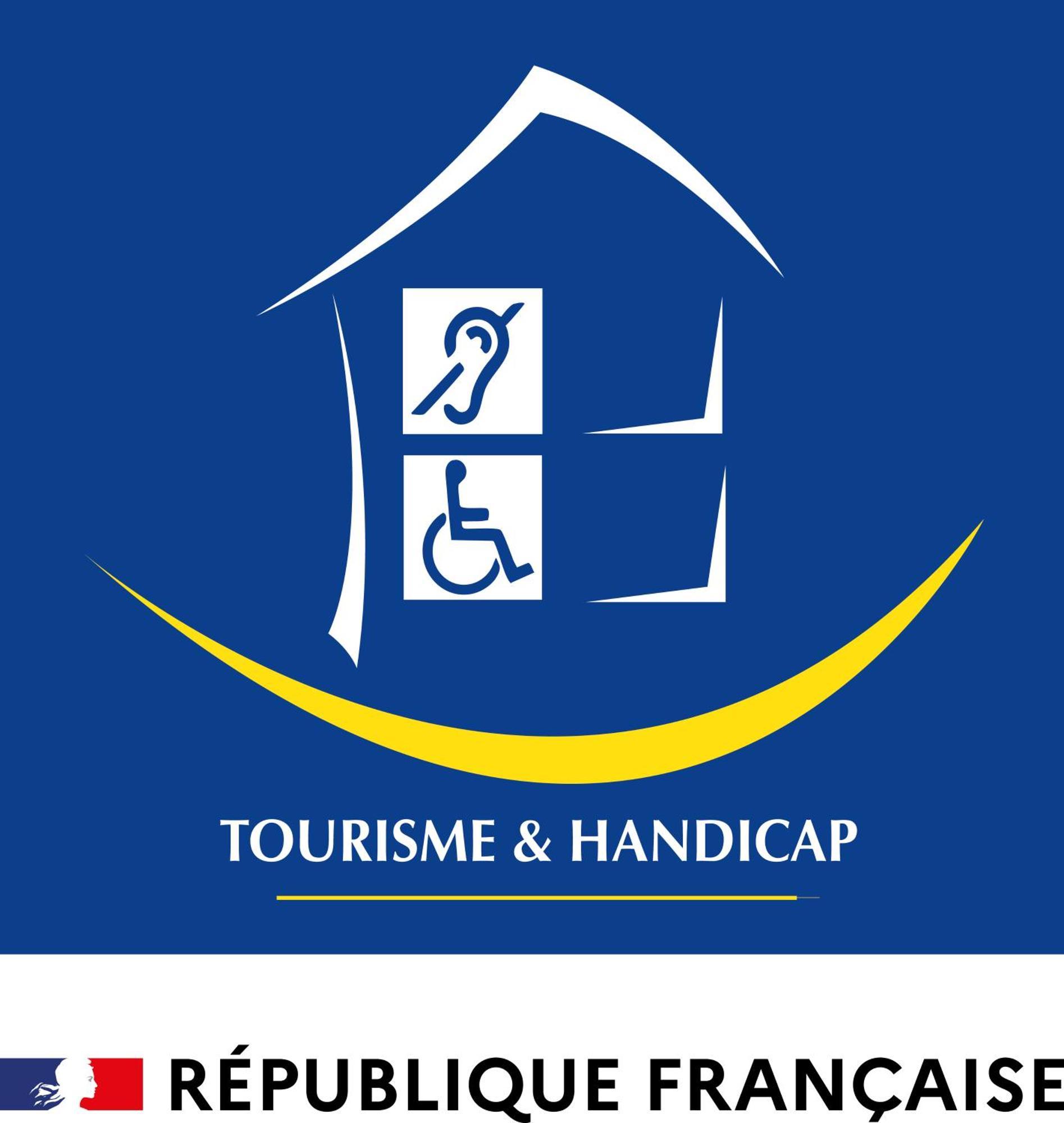 Brit Hotel Brive La Gaillarde - Restaurant La Limousine Malemort Ngoại thất bức ảnh