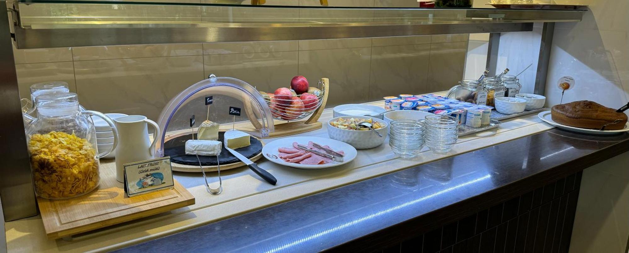 Brit Hotel Brive La Gaillarde - Restaurant La Limousine Malemort Ngoại thất bức ảnh